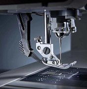 Pfaff Quilt Expression 715