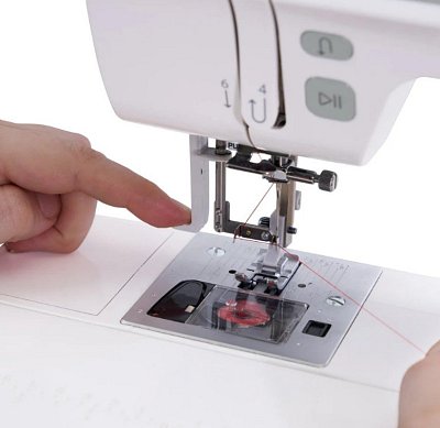 Singer Heavy Duty 9125 Näh und Stickmaschine